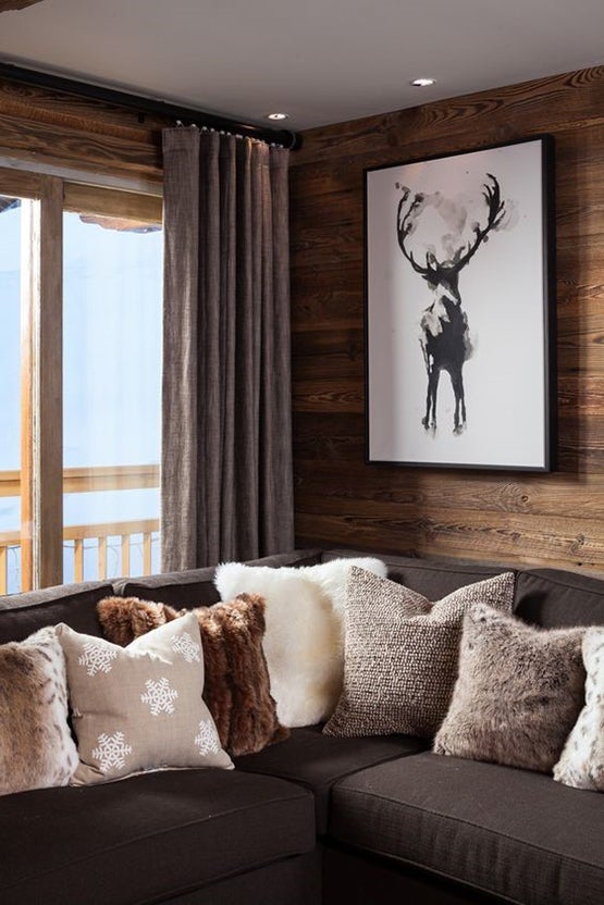 AU SALON COMME AU CHALET