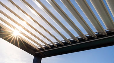 Comment aménager une zone d’ombre sur un patio