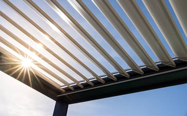 Comment aménager une zone d’ombre sur un patio 