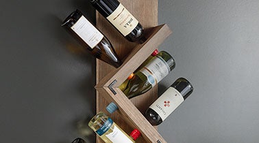 DIY: un support à bouteilles de vin en bois